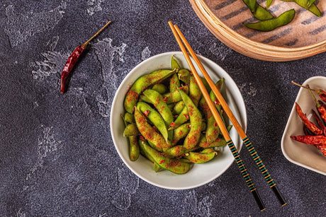 Edamame (枝豆) – Junge Sojabohnen - RamenHeaven