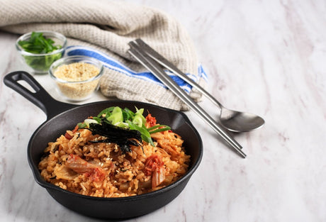 Kimchi Bokkeumbap (김치볶음밥) – Gebratener Reis mit Kimchi - RamenHeaven