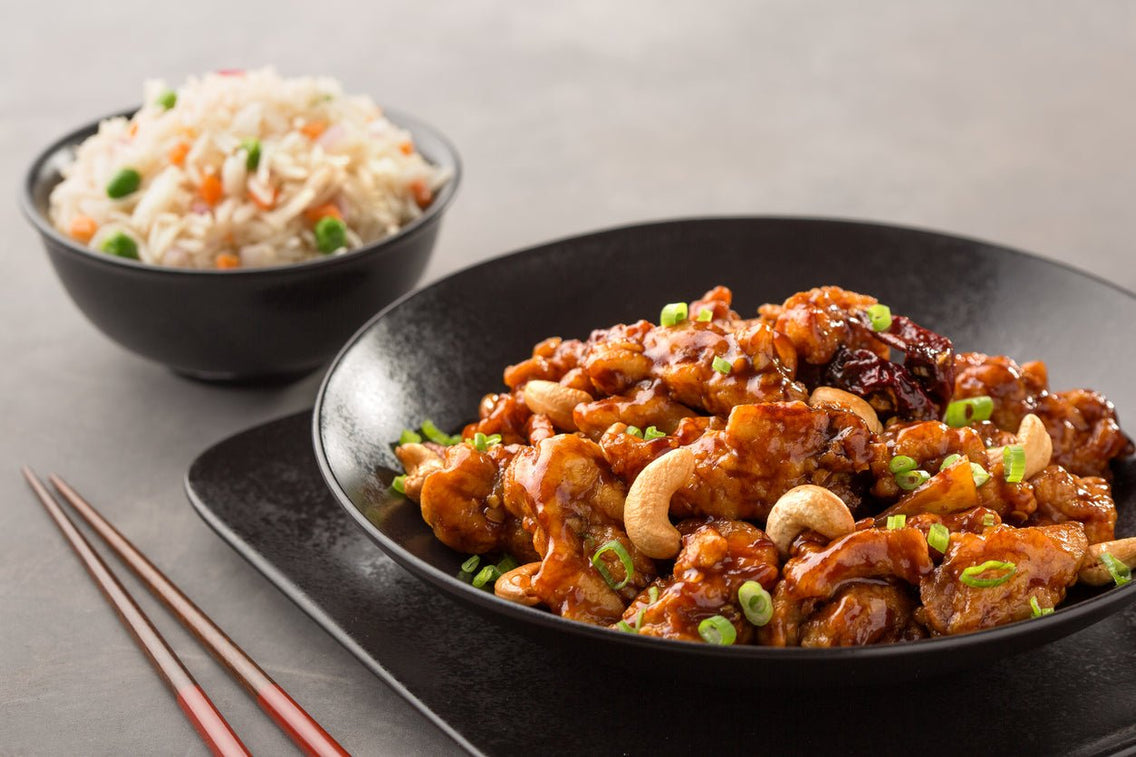 Kung Pao Huhn, oder auf Chinesisch 宫保鸡丁 (Gōngbǎo jīdīng) - RamenHeaven